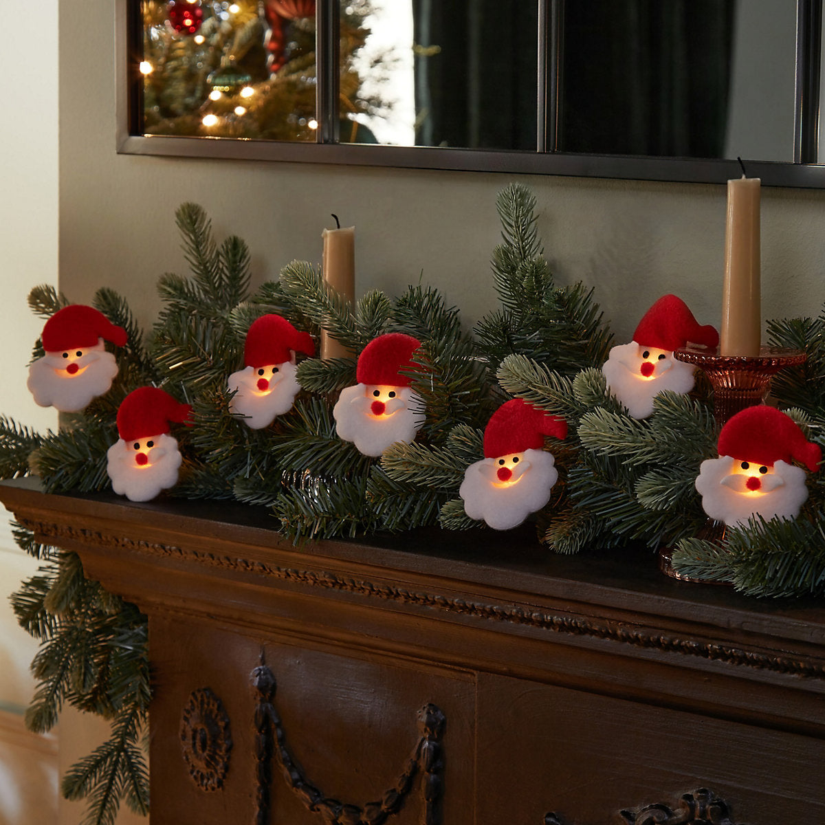 10 Warm white Santa head LED String lights With timer function Clear cable