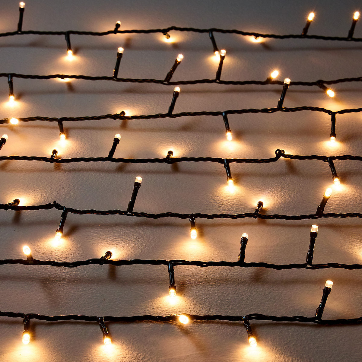 750 Warm white LED String lights With timer function Green cable