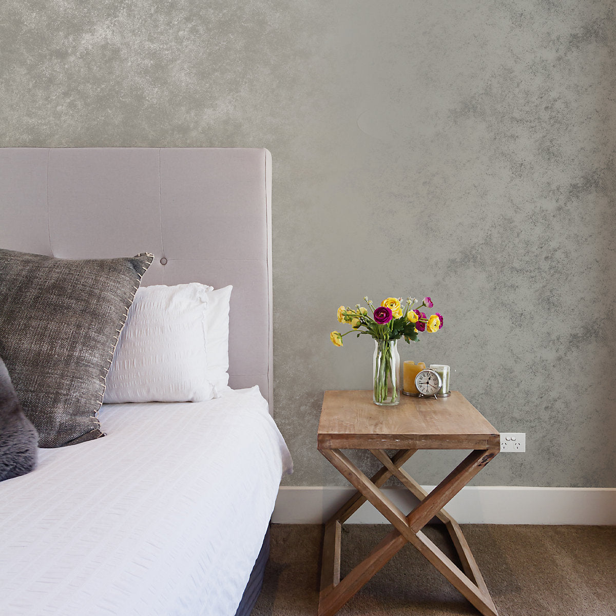 Boutique Gilded concrete Pearl Smooth Wallpaper Sample