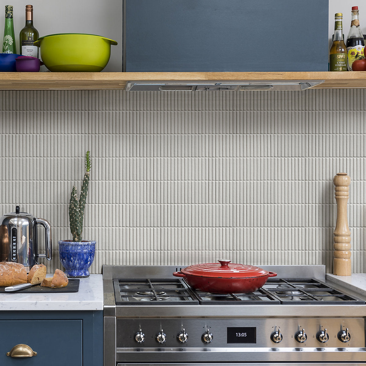 Ca’Pietra Linear White Gloss Metallic effect Porcelain Indoor Wall tile, (L)295mm (W)284mm