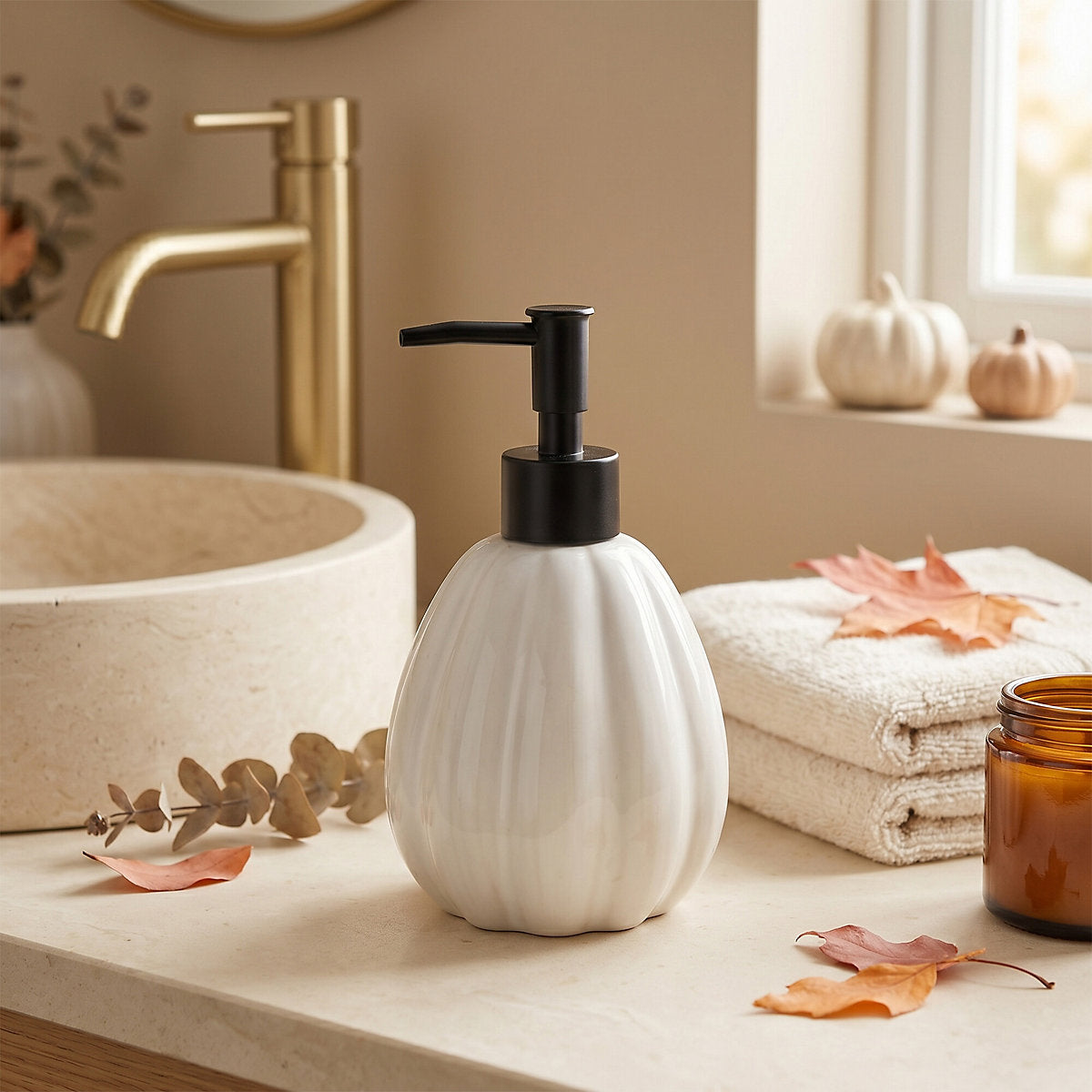 Candlelight Gloss white Pumpkin Ceramic Freestanding Soap dispenser