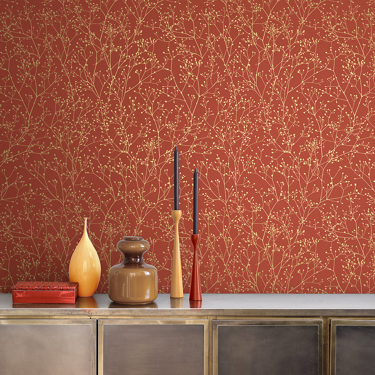 Clarissa Hulse Gypsophila Paprika & Gold effect Smooth Wallpaper