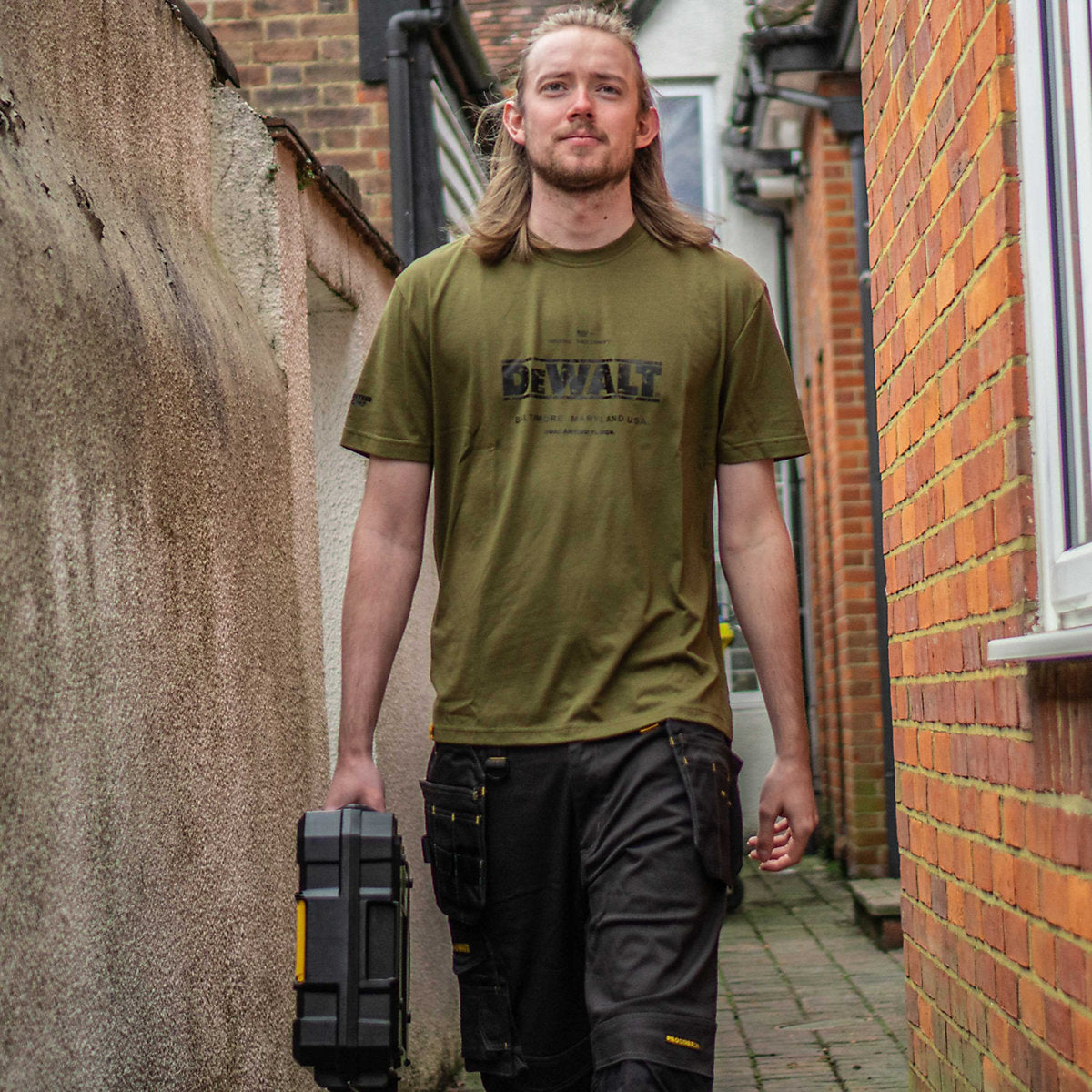 DeWalt Kent Olive T-shirt Medium