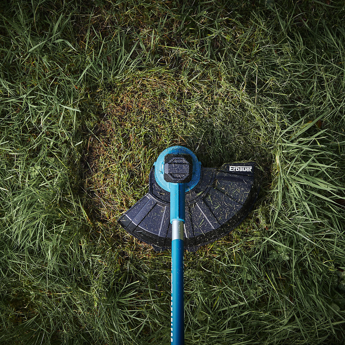 Erbauer 18V Cordless Grass trimmer (Bare Tool) - ERI1022GGT