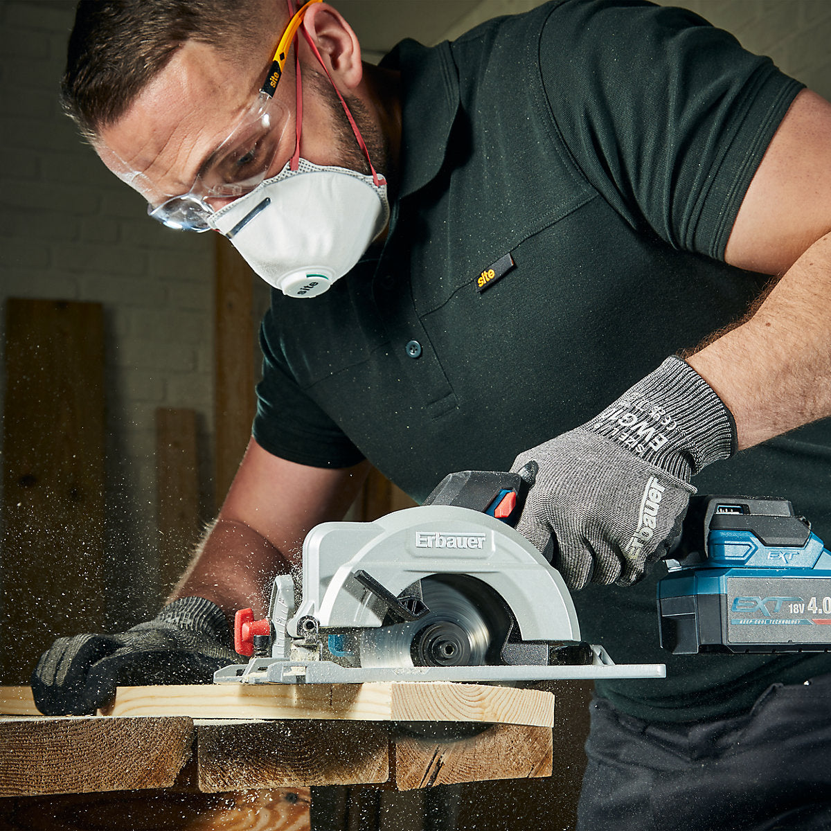 Erbauer 18V EXT 120mm Brushless Cordless Circular saw (Bare Tool) - ERI1081CSW