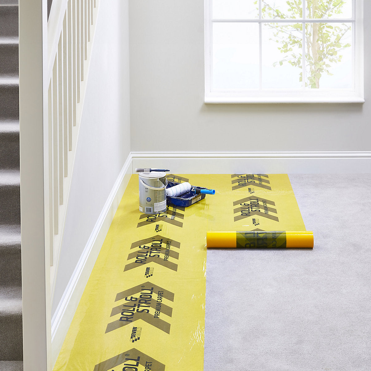 Everbuild Roll & Stroll Premium Non-slip Plastic Protector roll, (L)25m x (W)0.6m