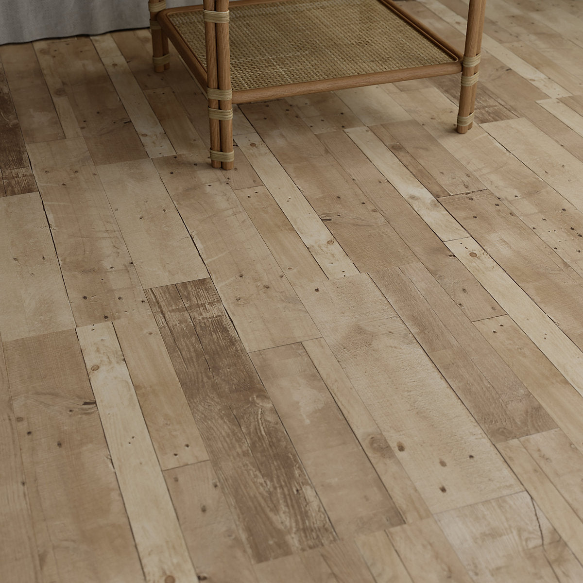 GoodHome Dunwich Blond & light oak Patchwork Natural Mixed wood effect Laminate Flooring Sample