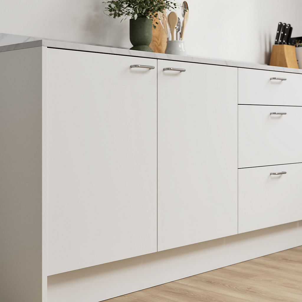 GoodHome Elcot Matt white Standard End panel (H)900mm (W)610mm
