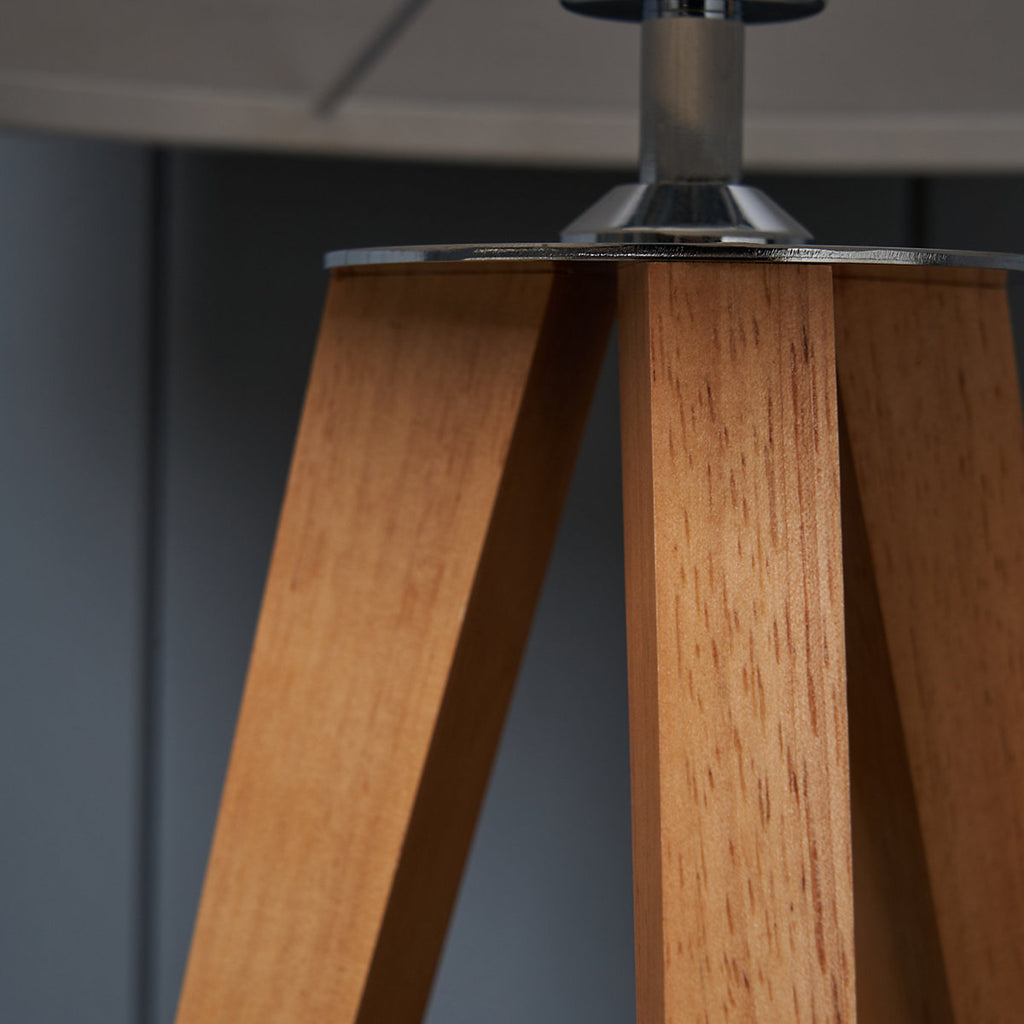 Inlight Aruna Tripod Matt White & Natual Wood effect Table lamp