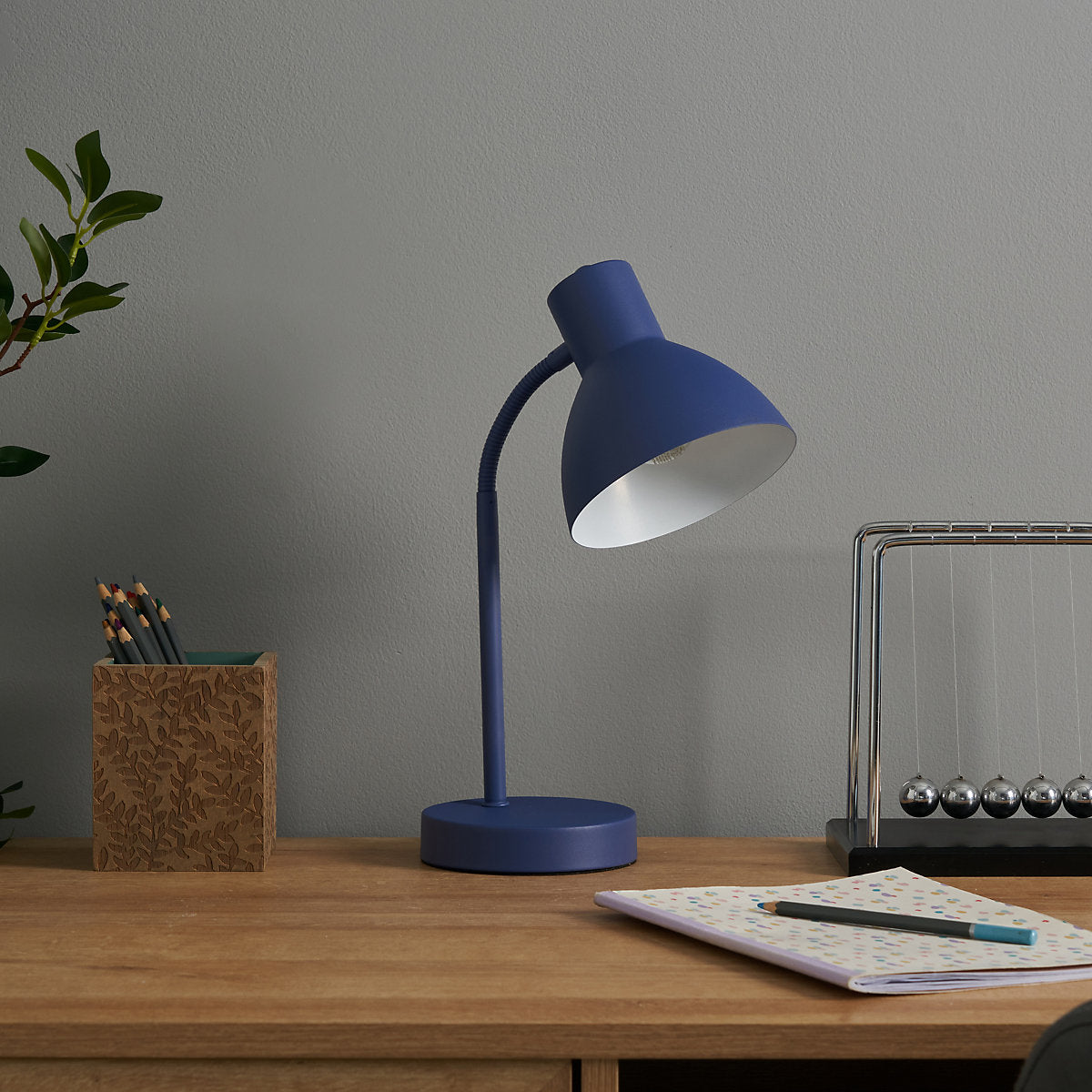 Inlight Tripp Plain Matt Navy Desk lamp