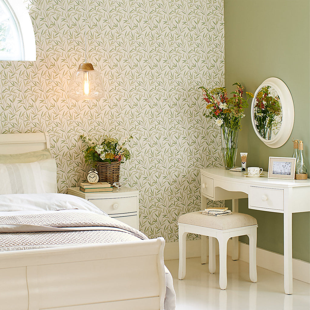 Laura Ashley Willow Hedgerow Leaf Smooth Wallpaper