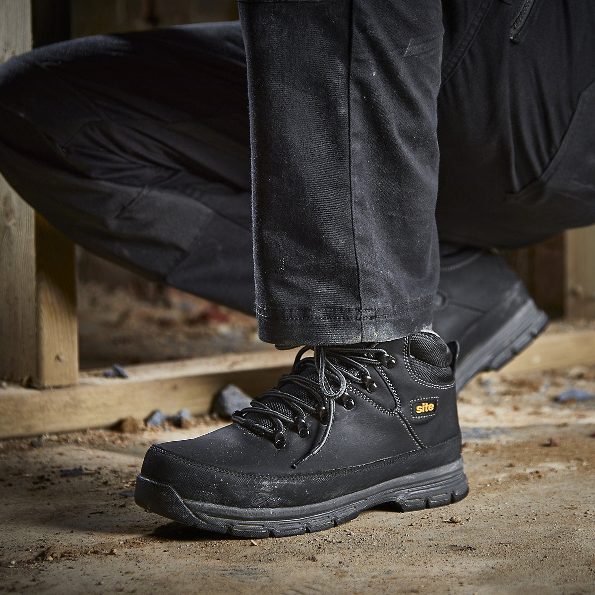 Site Bronzite Unisex Black & charcoal grey Safety boots, Size 7