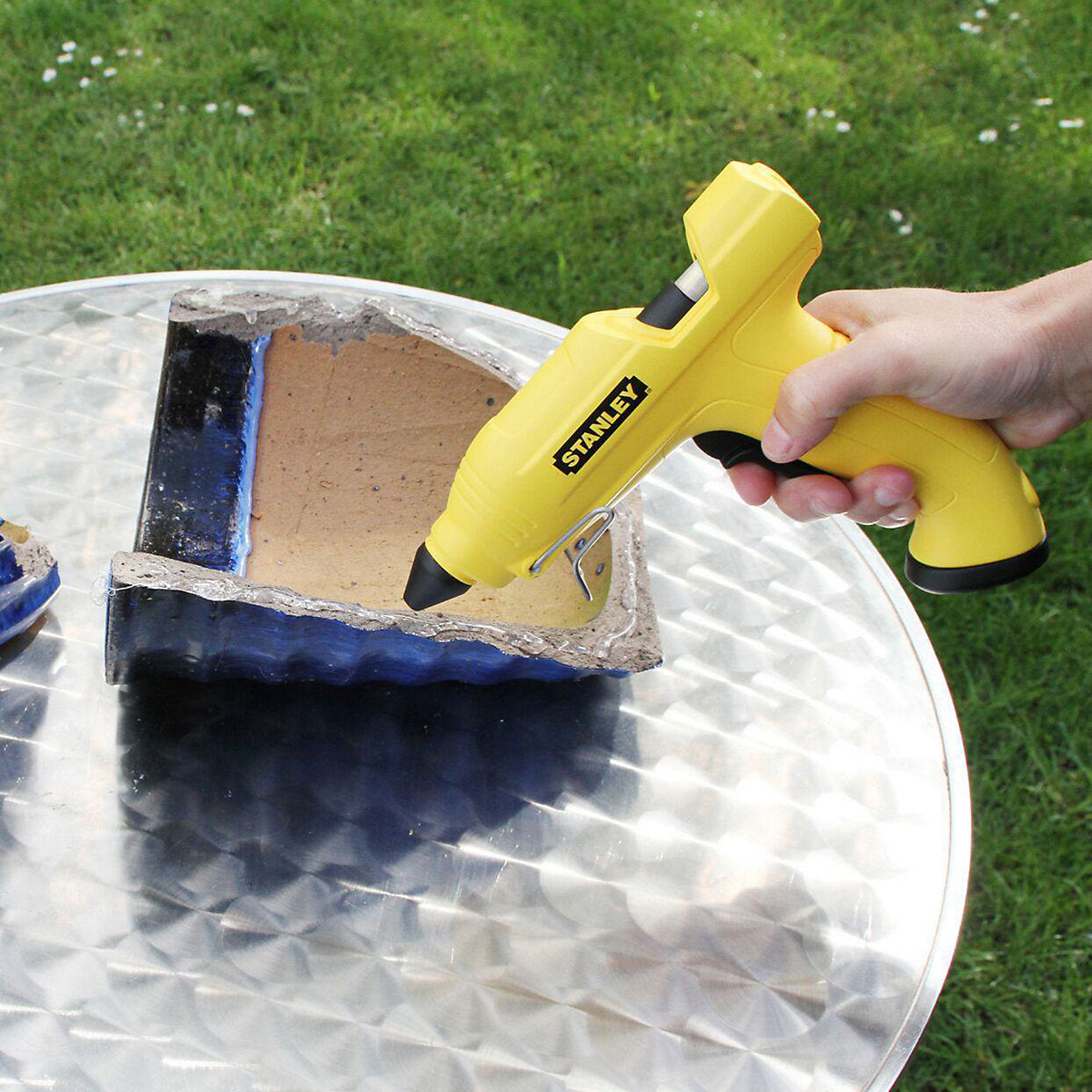Stanley Cordless Glue gun