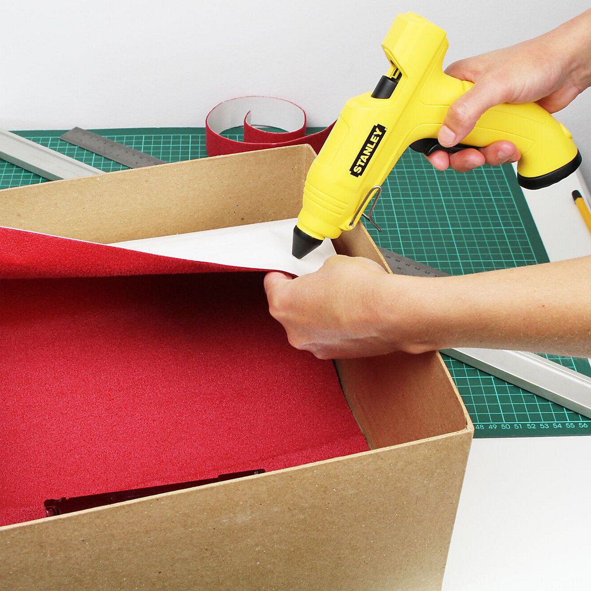 Stanley Cordless Glue gun