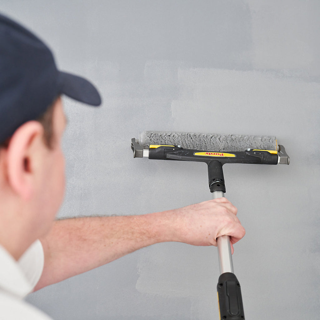 Valspar Trade Primer & Undercoat Dark grey Matt Wall & ceiling Primer & undercoat, 2.5L Tin